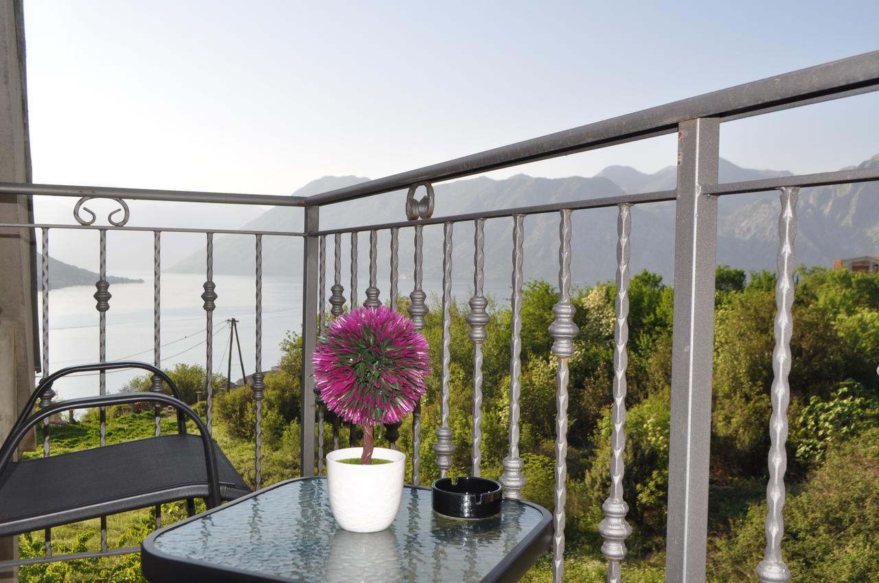 Apartment Maritimo Kotor Exterior foto