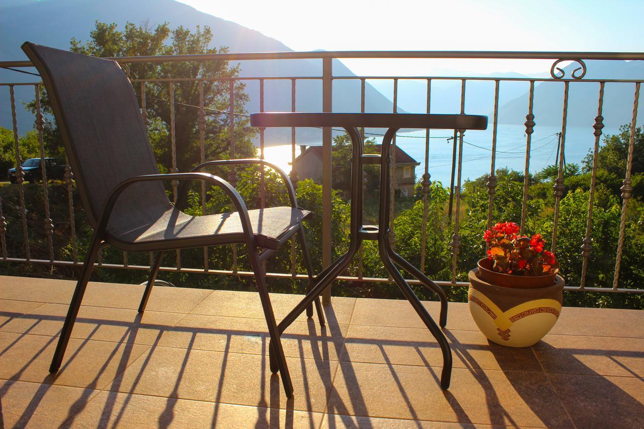 Apartment Maritimo Kotor Exterior foto